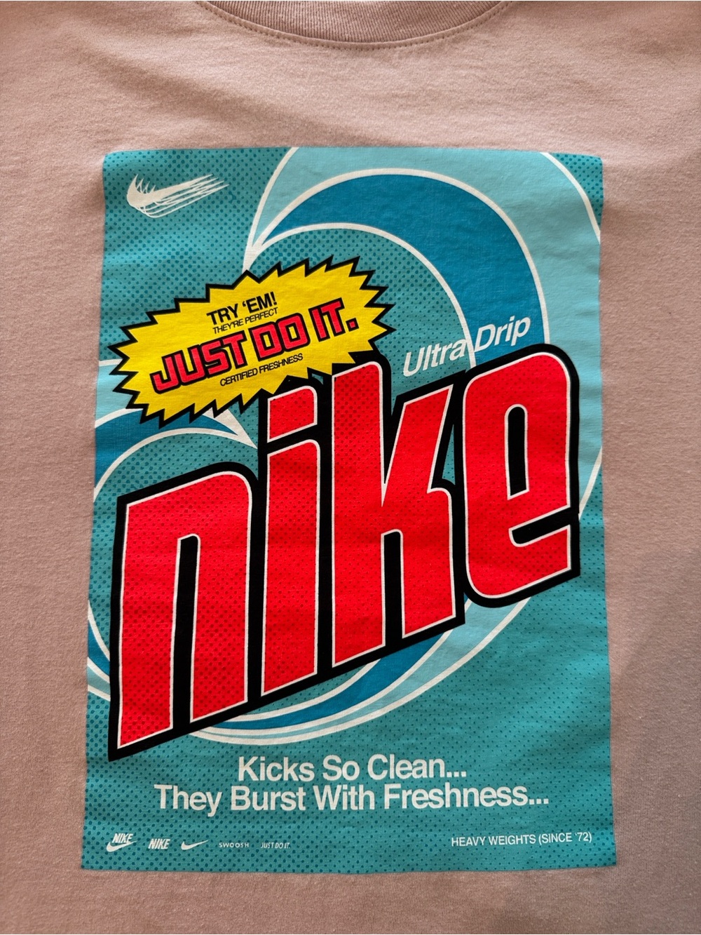 BUNDLE- Nike Graphic Tees - Picture 10 of 16